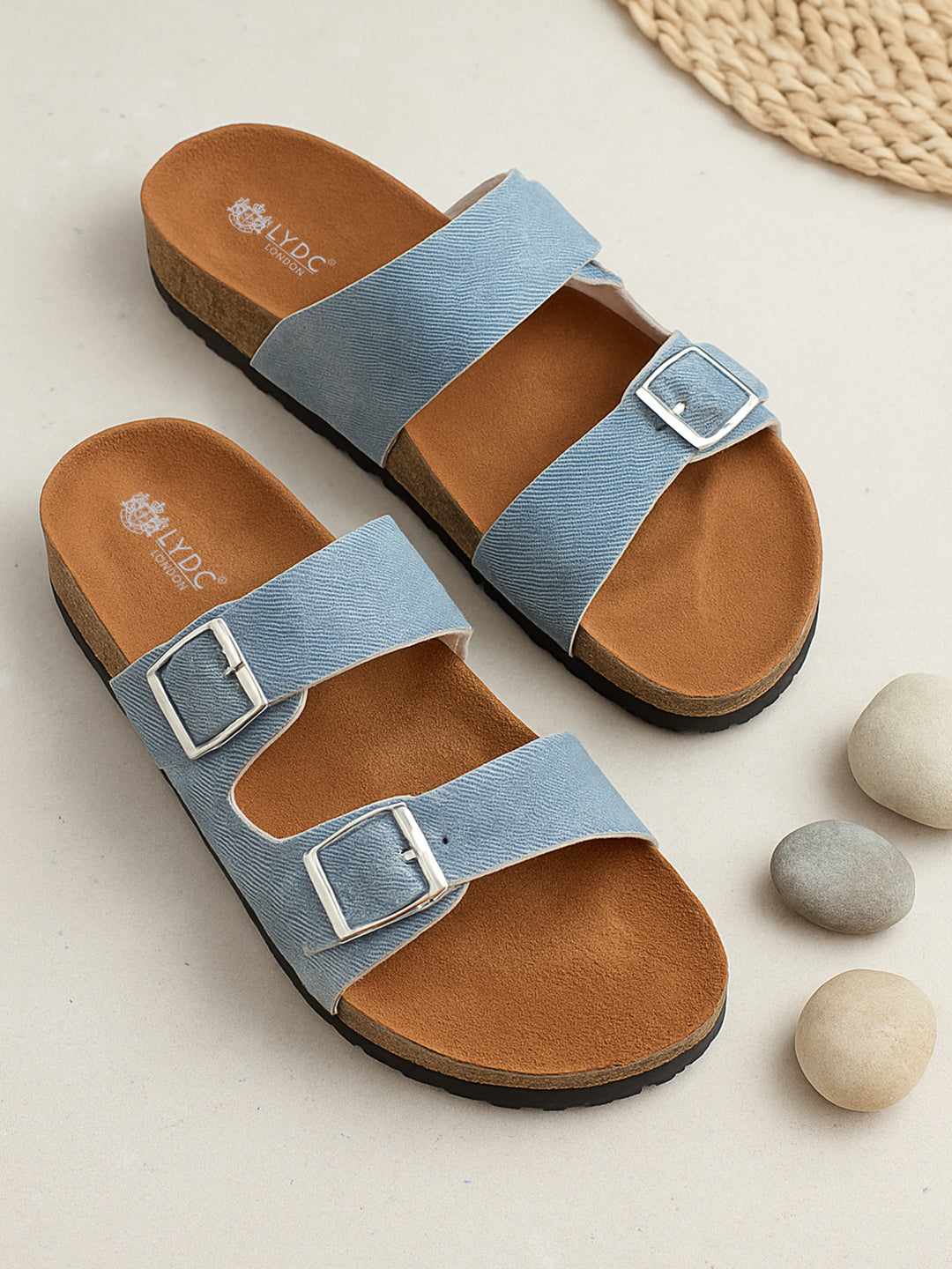 Flat Sandals for Women